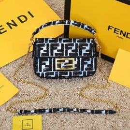 Picture of Fendi Lady Handbags _SKUfw152937209fw